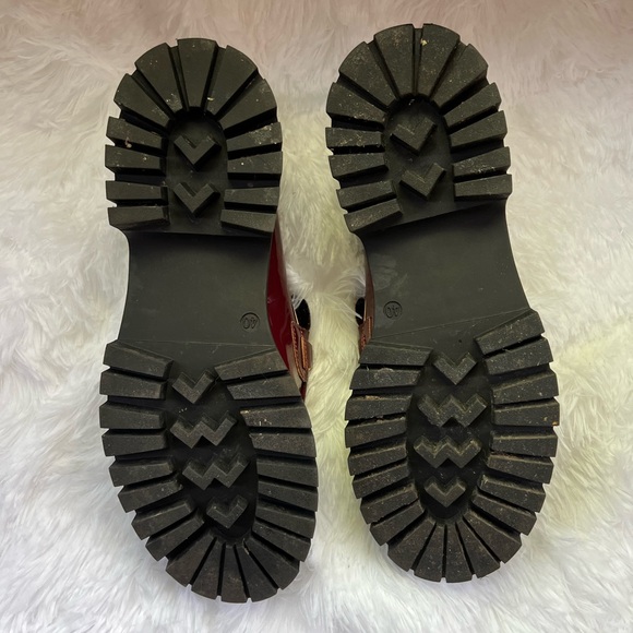 Lug Sole Patent Loafers Maroon - Picture 3 of 6